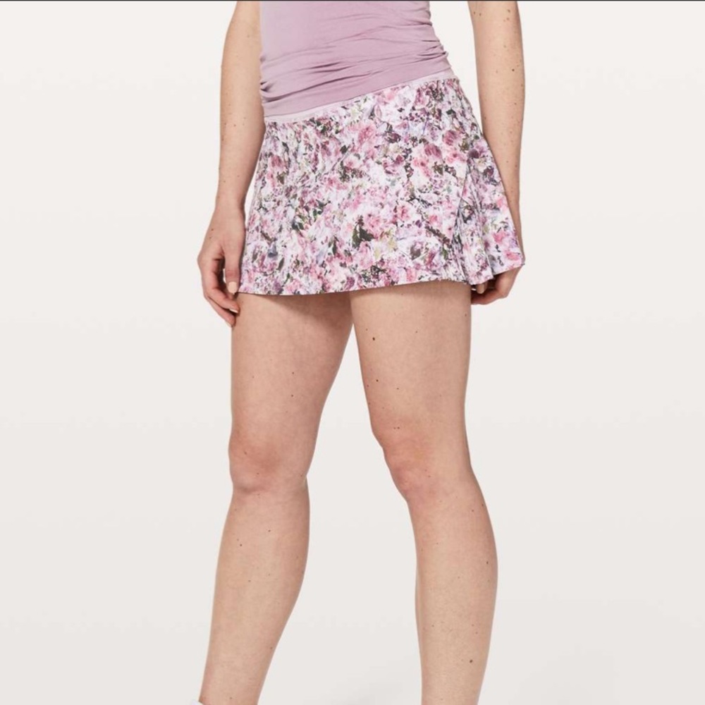 Lululemon - Play Off the Pleats Size 4 - Picture 2 of 4
